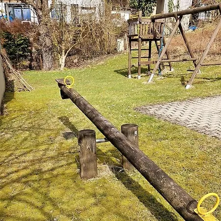 Etagenwohnung Mit Garten Apartment